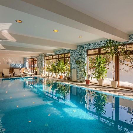 Rizzo Boutique Hotel Пояна Брашов Екстериор снимка