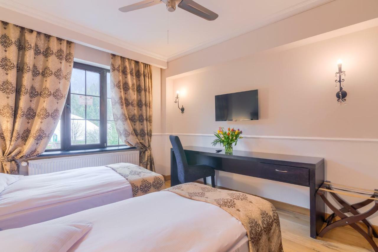 Rizzo Boutique Hotel Пояна Брашов Екстериор снимка